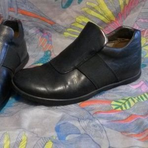 Wolky black leather sneaker shoes